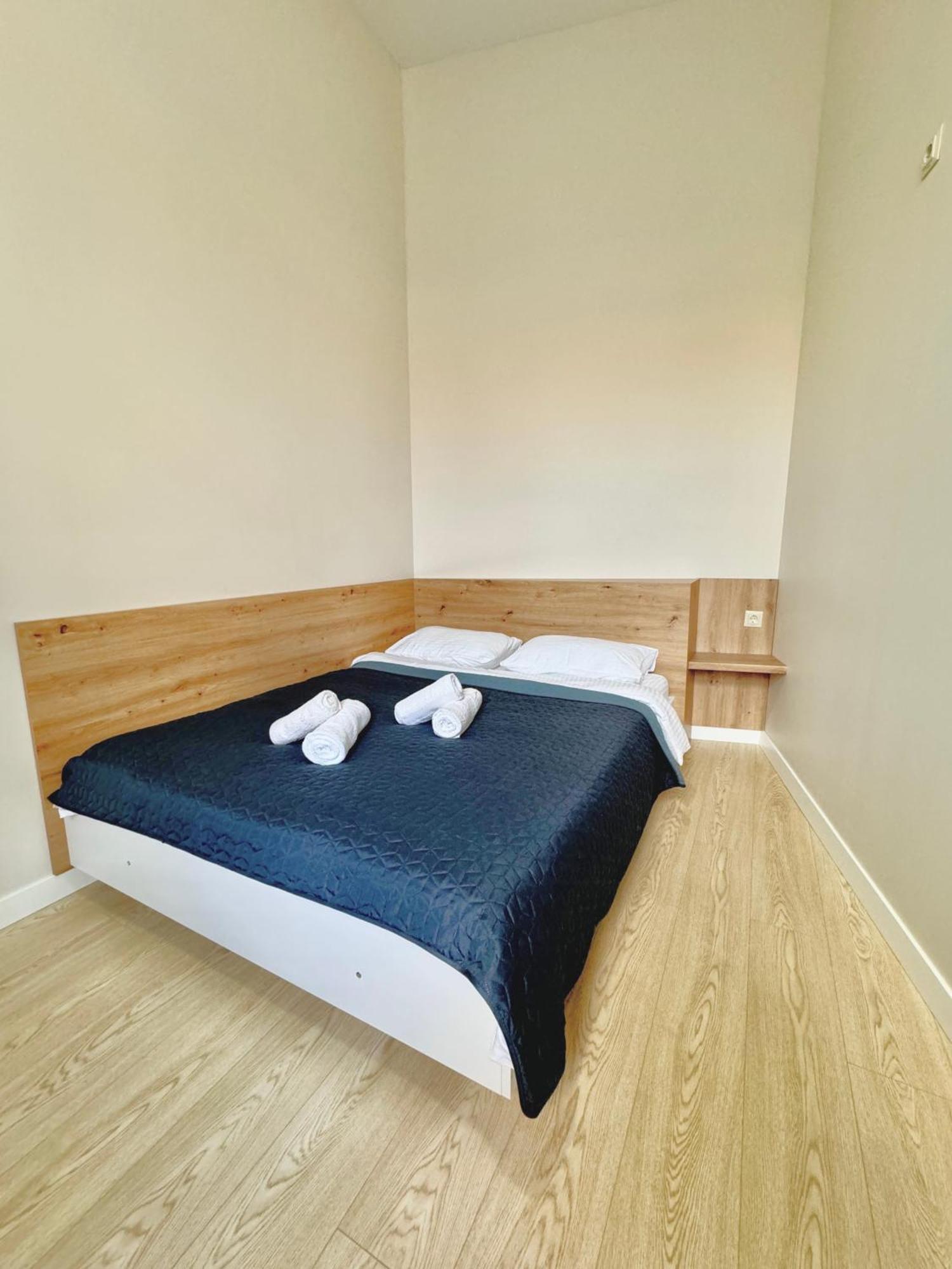 M25 Aparts Lviv Ngoại thất bức ảnh