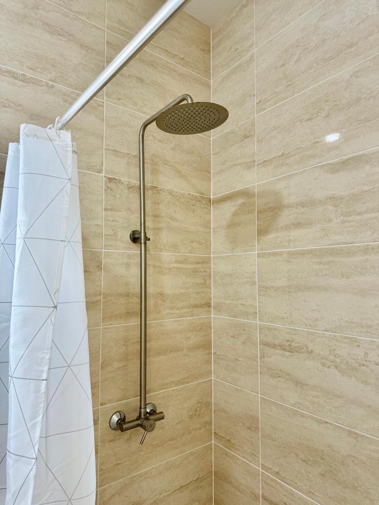 M25 Aparts Lviv Ngoại thất bức ảnh