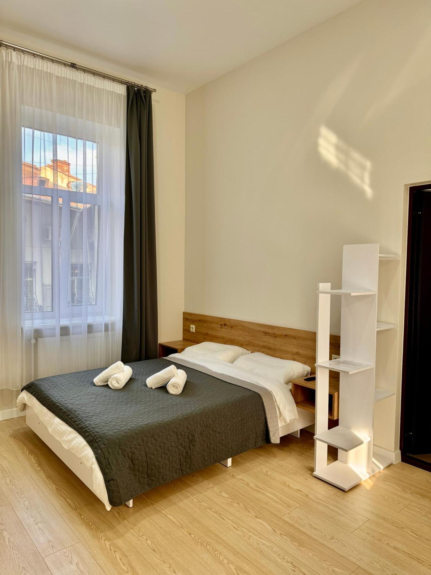 M25 Aparts Lviv Ngoại thất bức ảnh