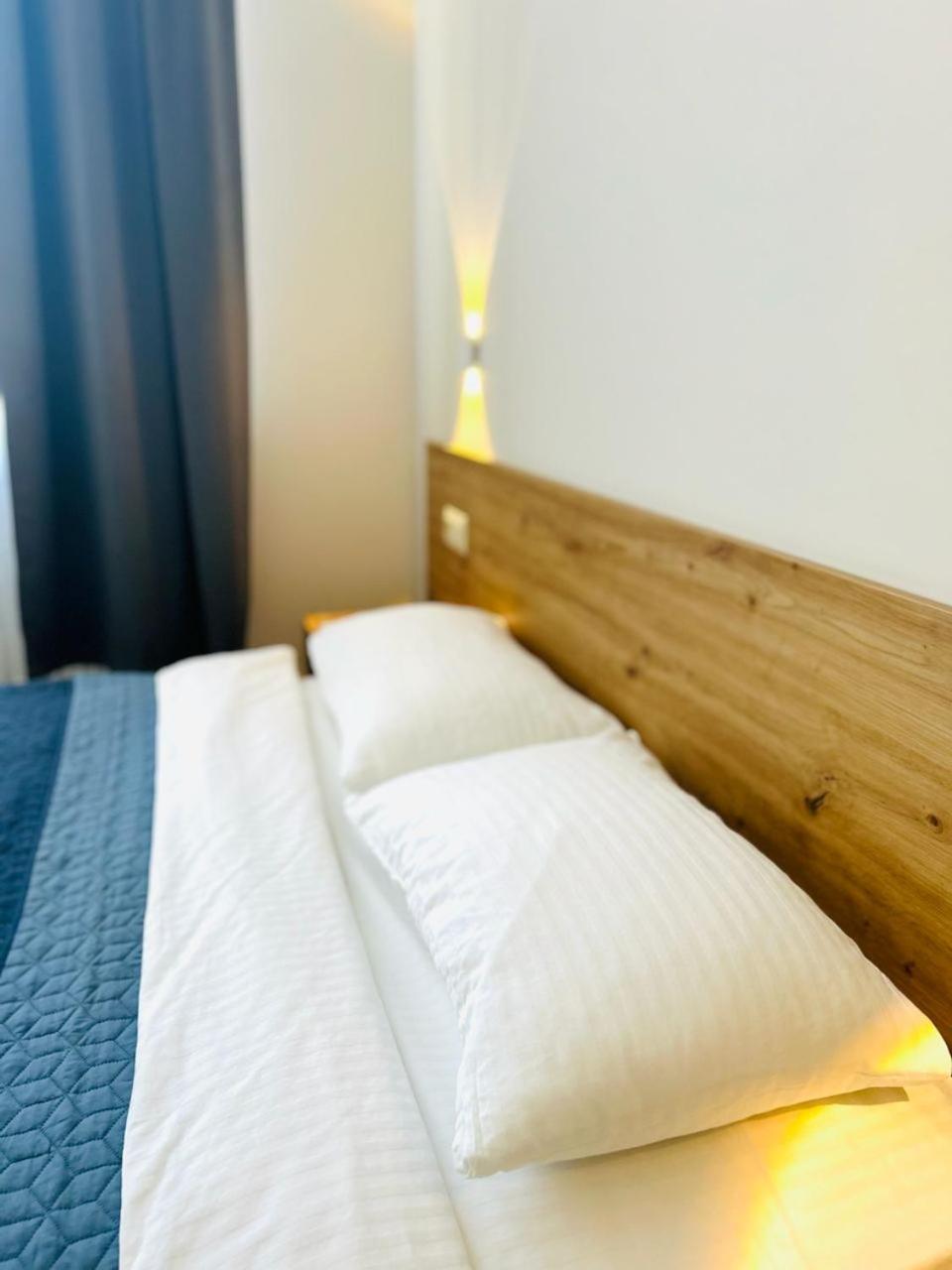 M25 Aparts Lviv Ngoại thất bức ảnh